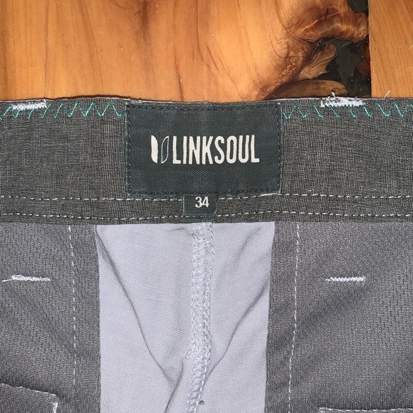 Men’s Light Gray Link soul Shorts - Picture 3 of 4